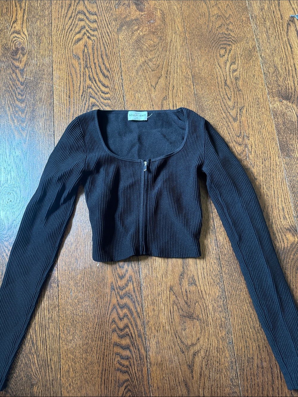 Babaton Ribbed Zip-Front Cropped Top - Black